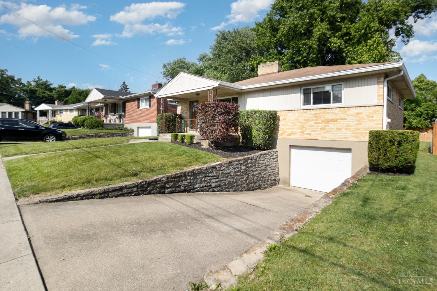 2450 Lourdes Lane