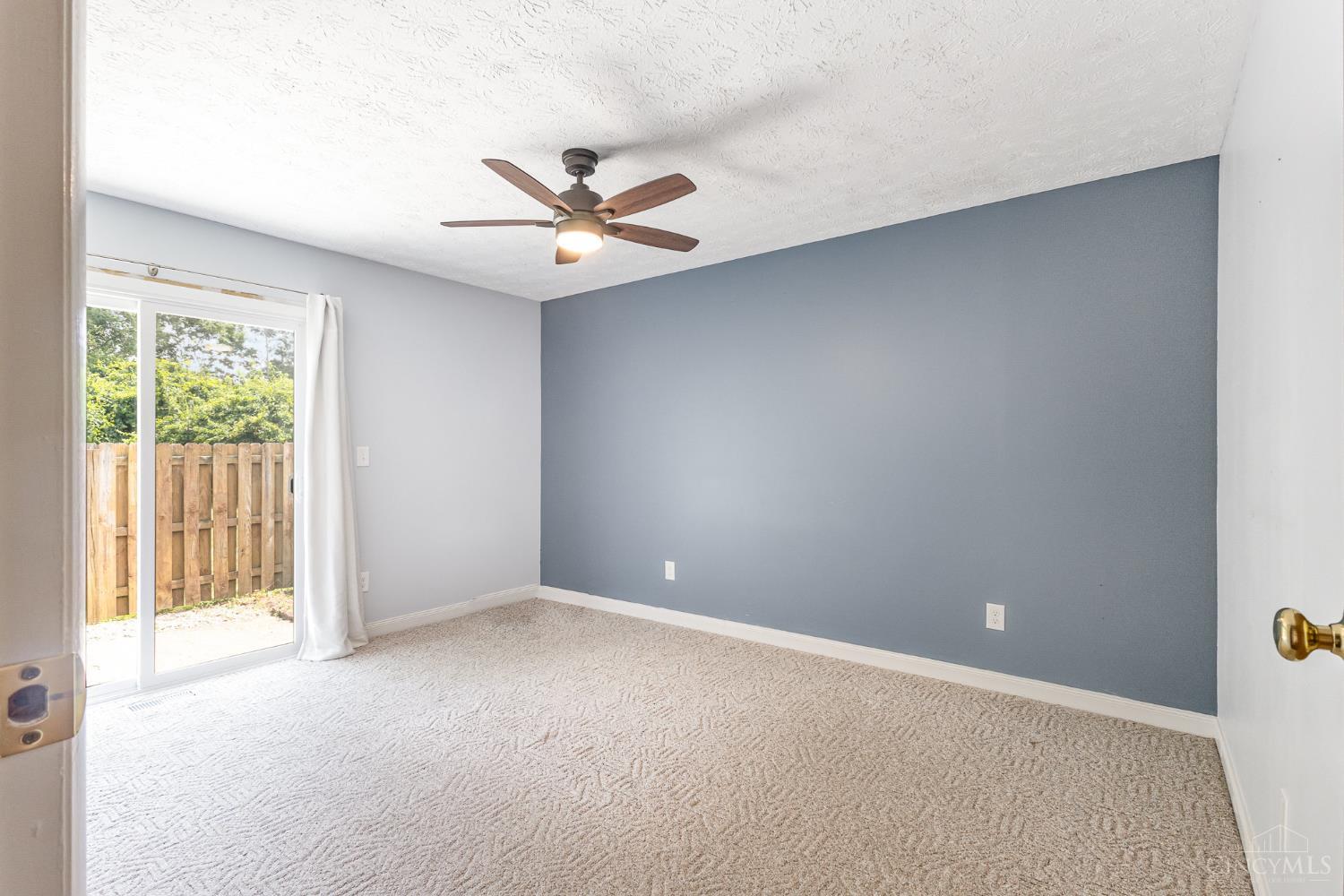 548 Constitution Square 129