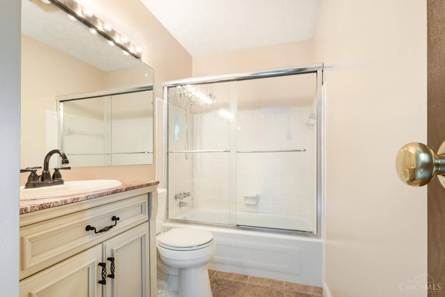 548 Constitution Square 129