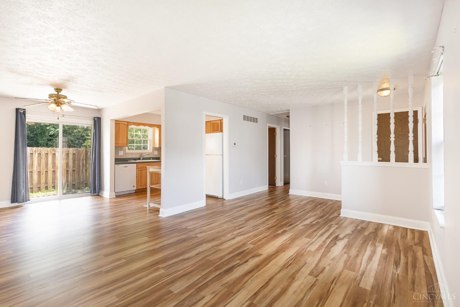 548 Constitution Square 129