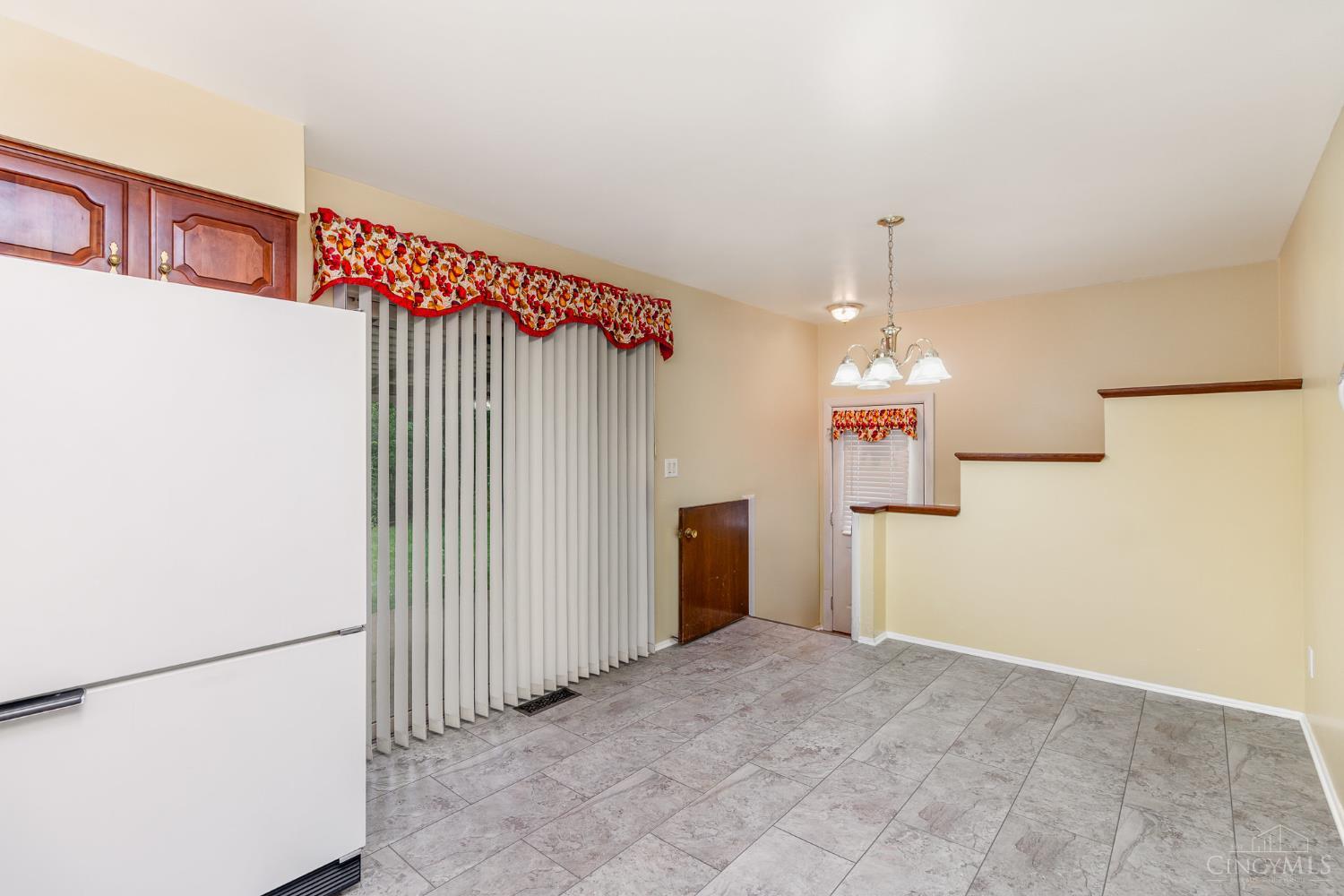 4355 Valence Drive