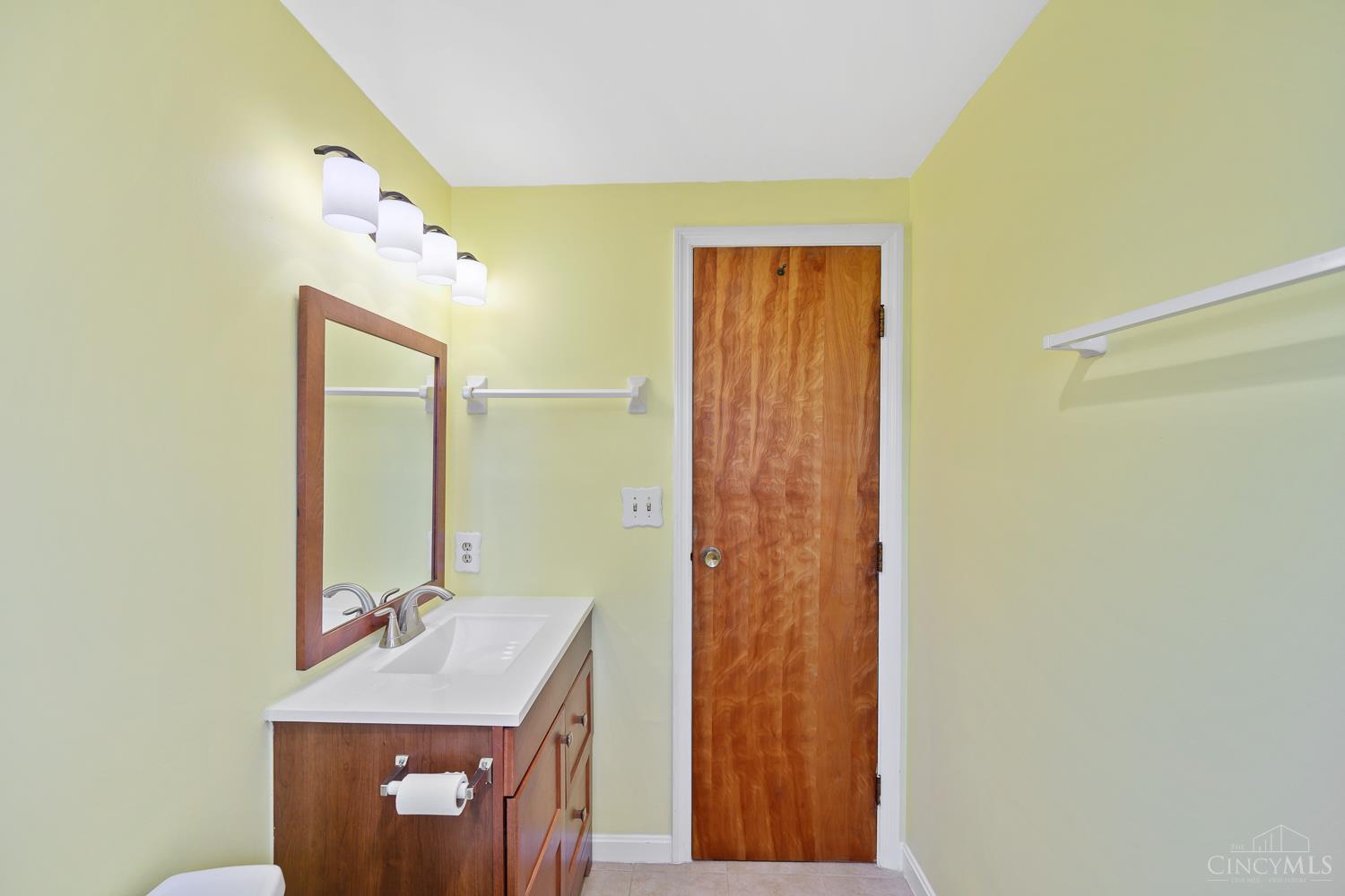 1132 Alnetta Drive