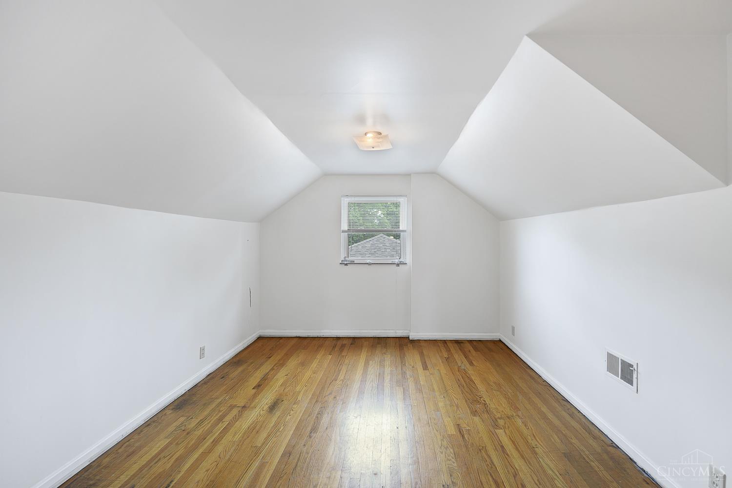 1132 Alnetta Drive
