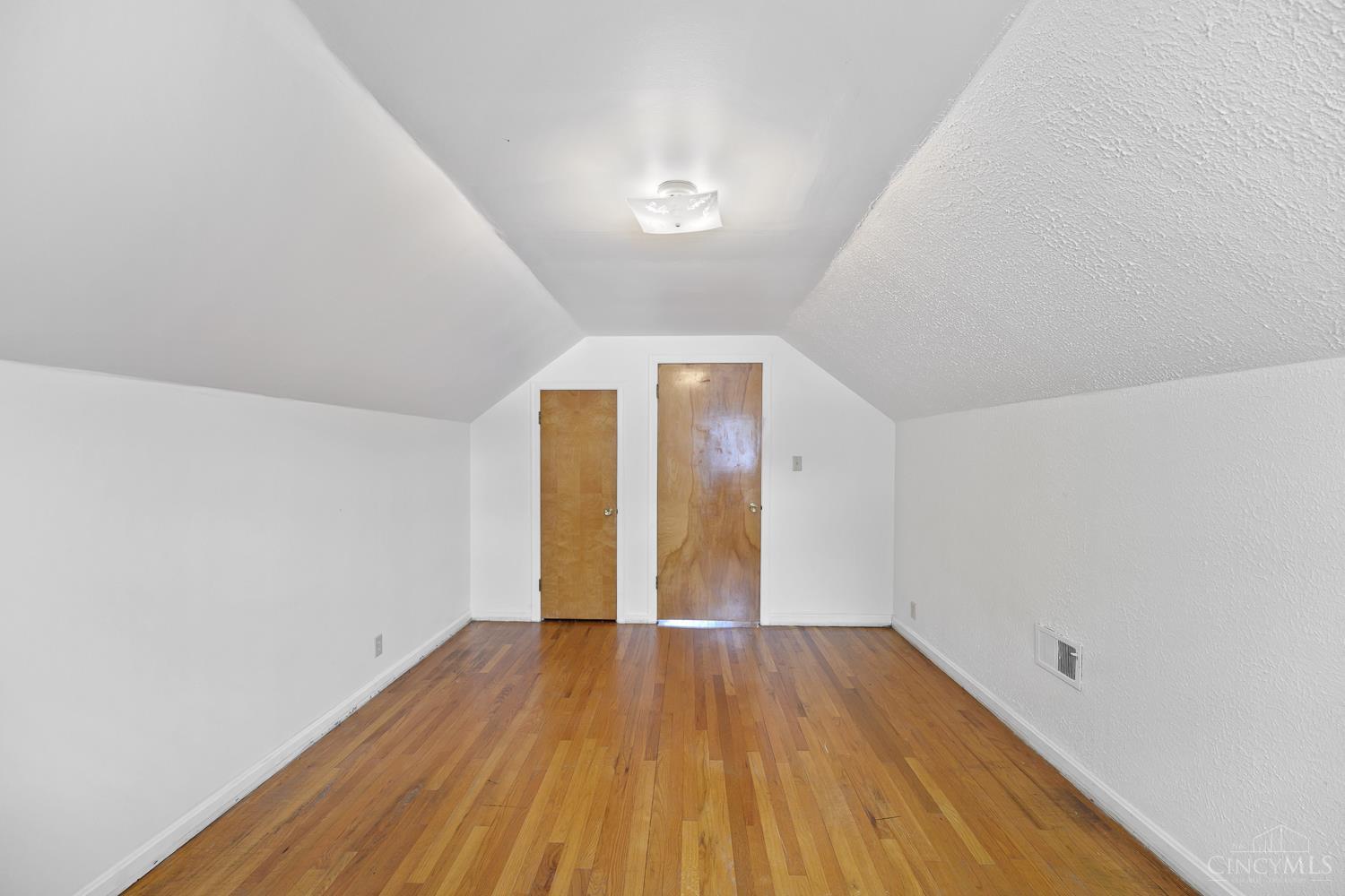 1132 Alnetta Drive
