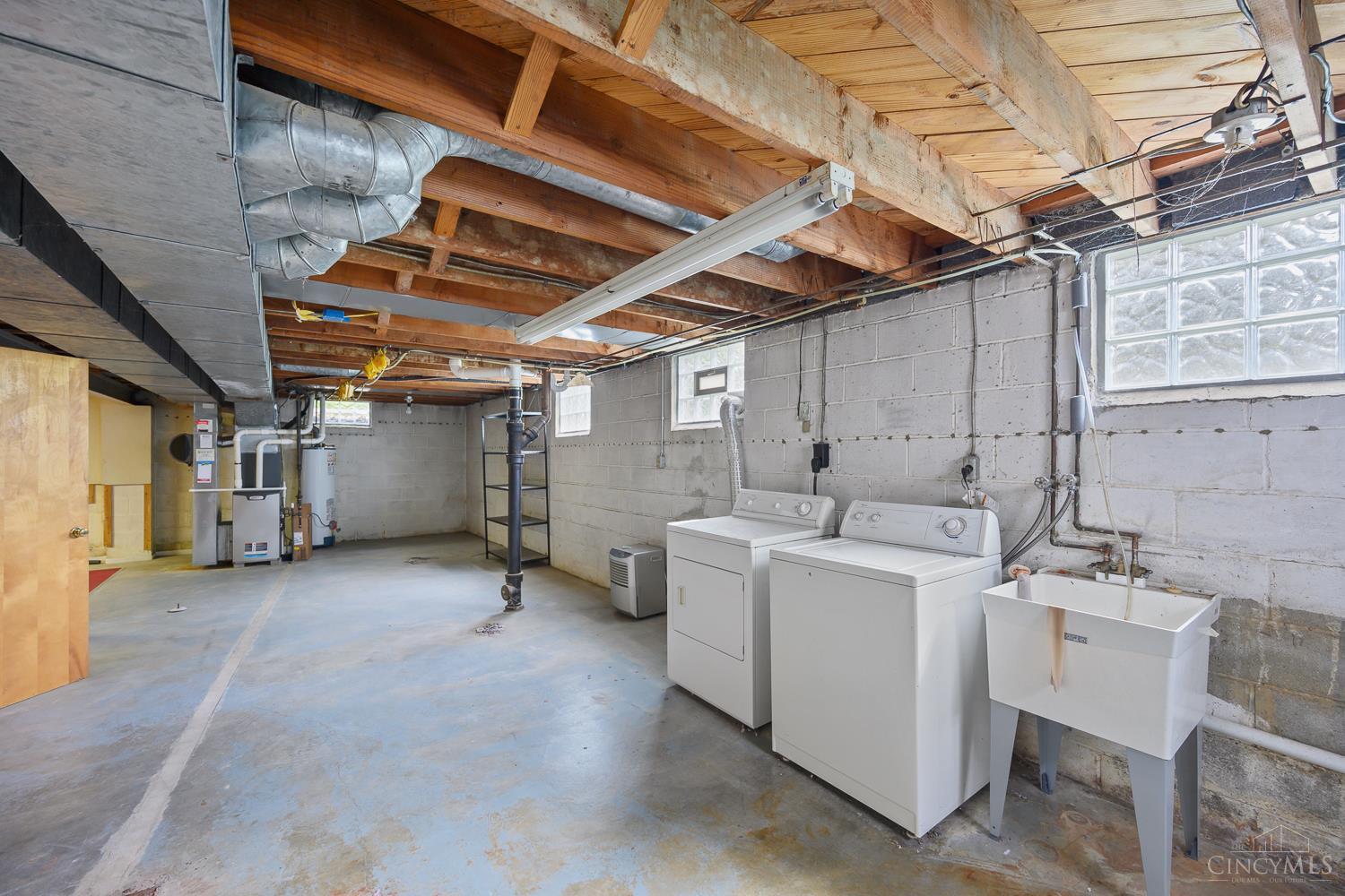 1132 Alnetta Drive