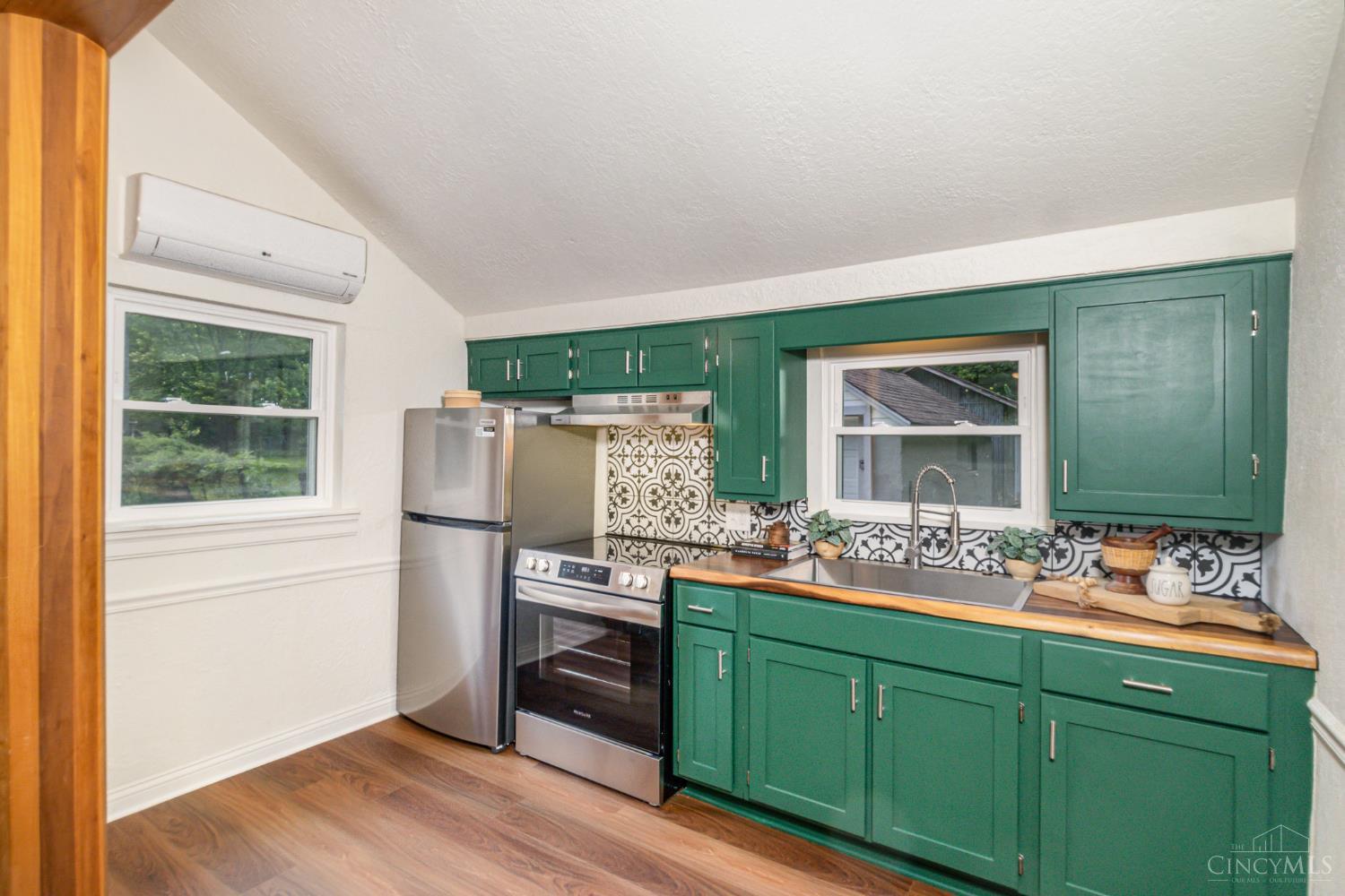 3395 Jackson Pike