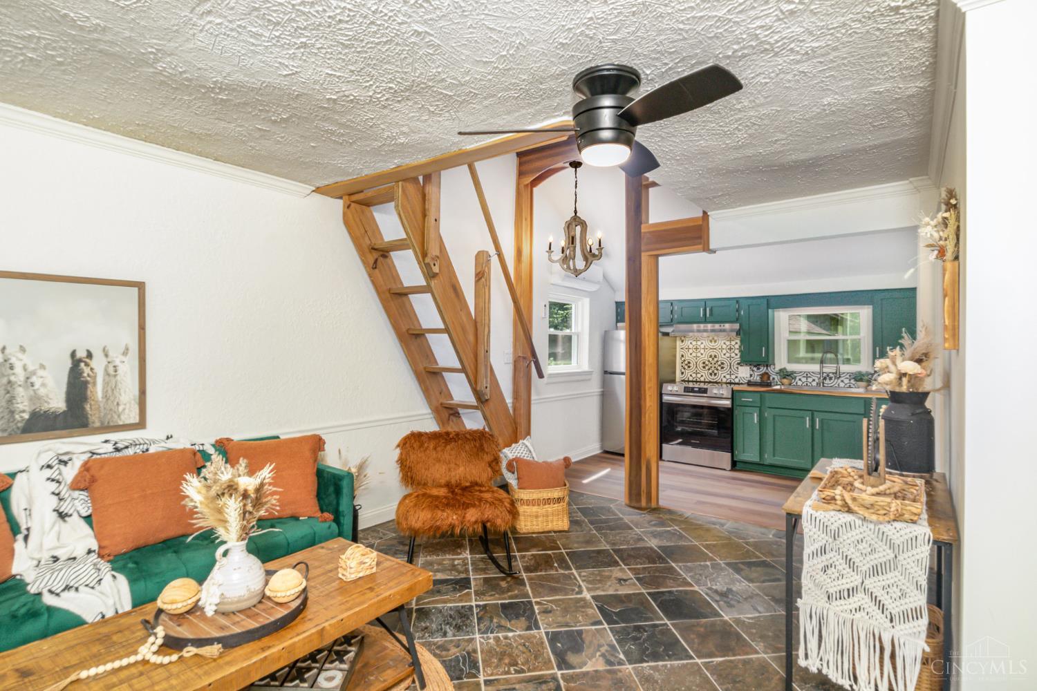 3395 Jackson Pike