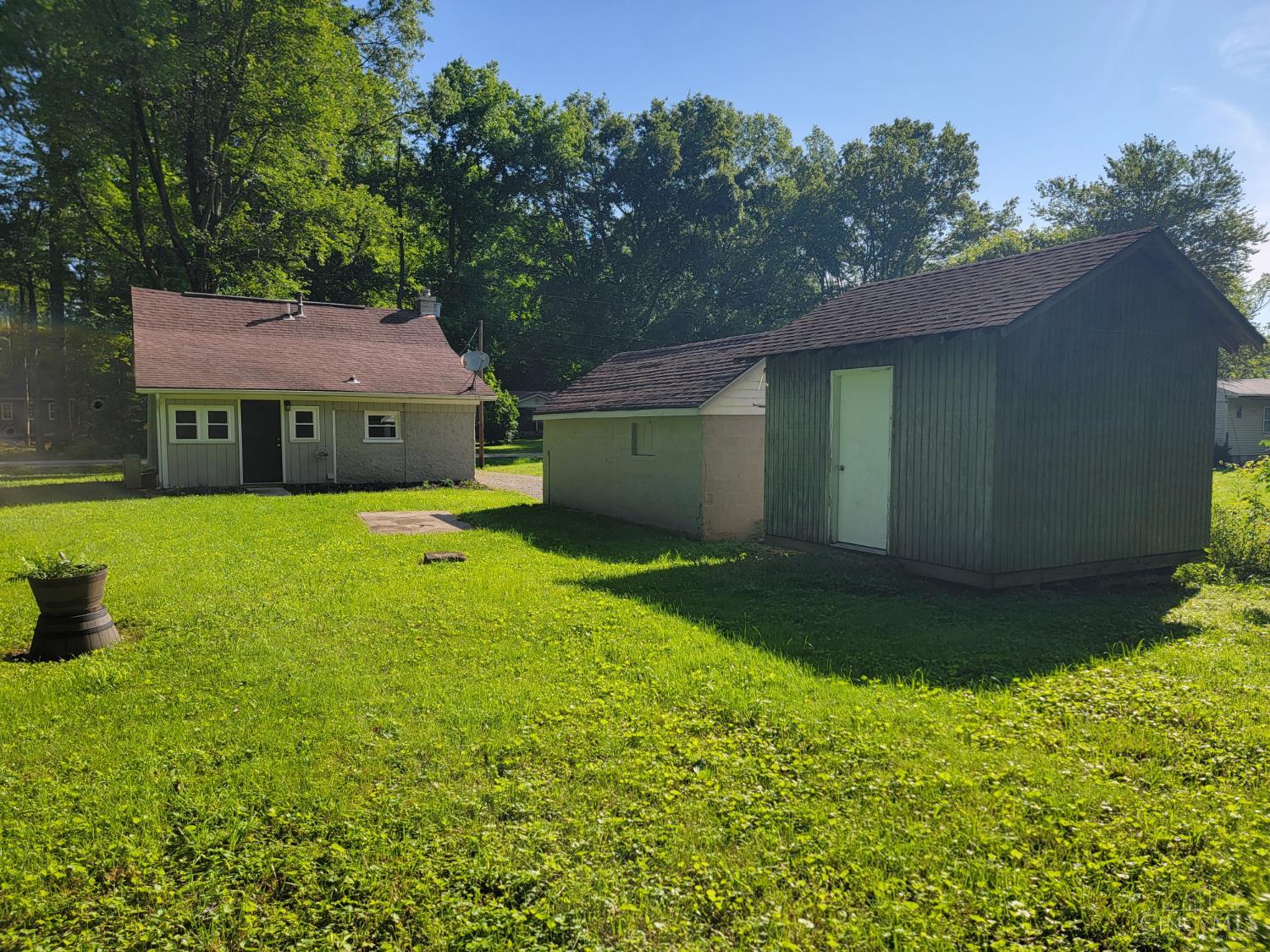 3395 Jackson Pike
