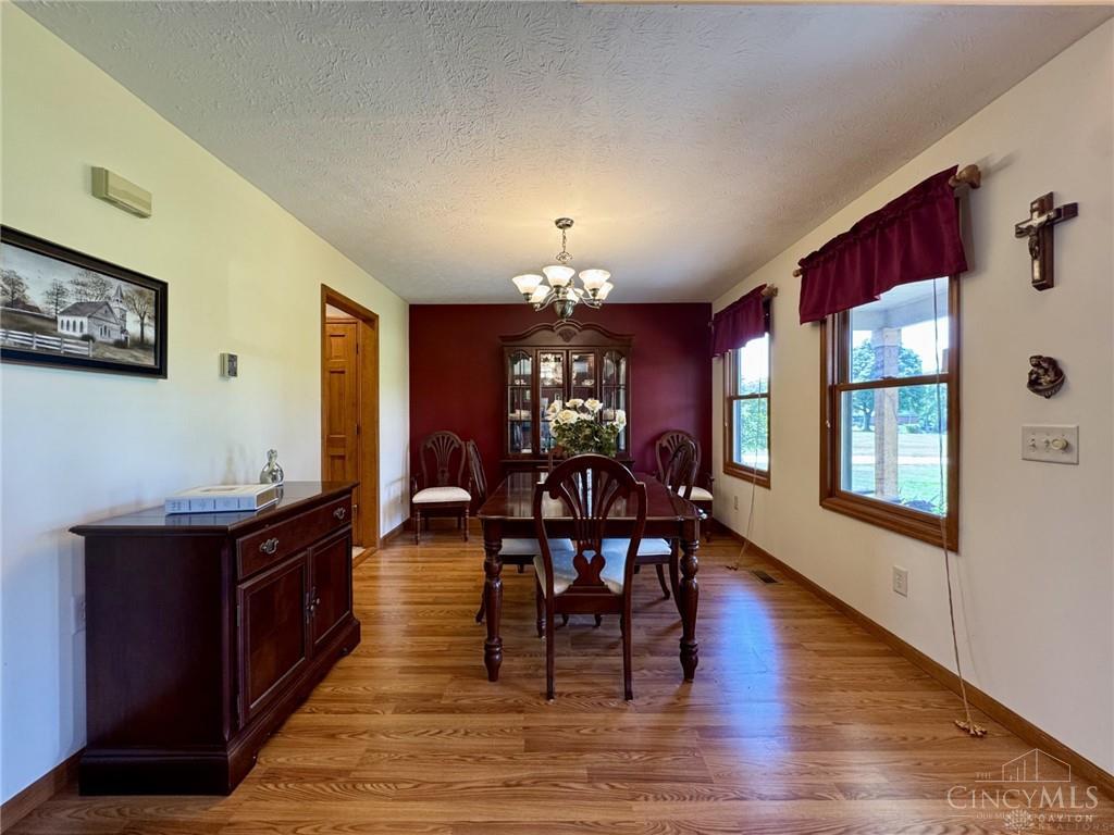 2950 S Clayton