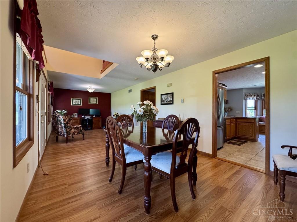 2950 S Clayton