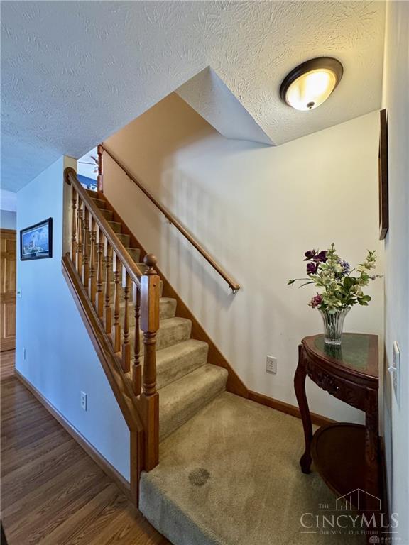 2950 S Clayton