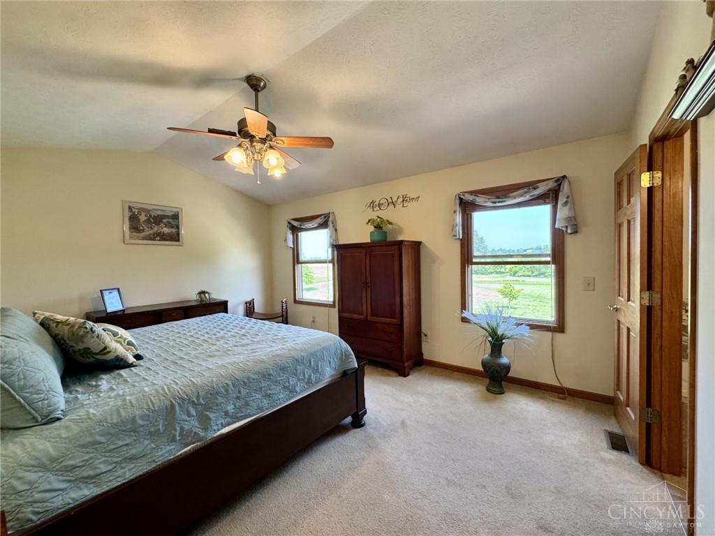 2950 S Clayton