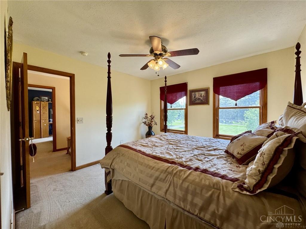 2950 S Clayton