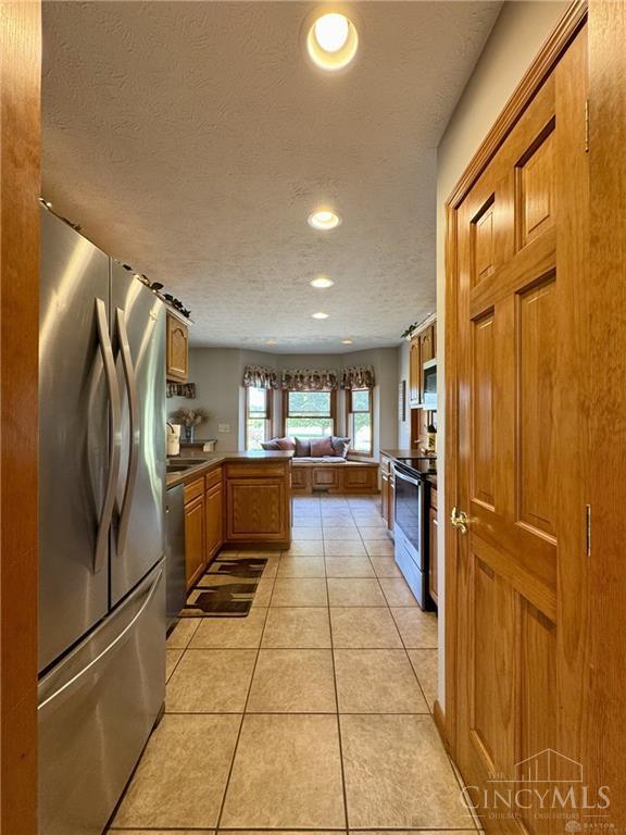 2950 S Clayton