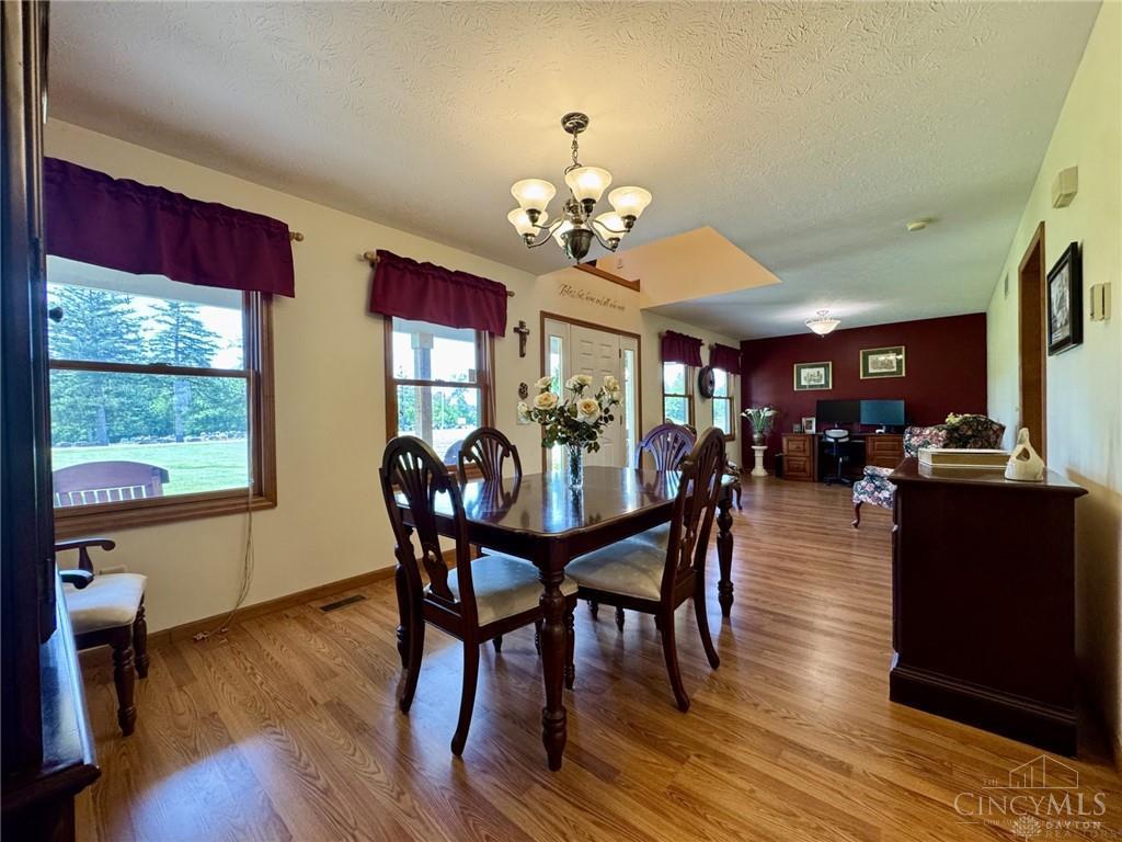 2950 S Clayton
