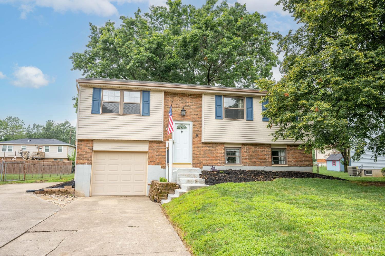 785 Lind Place
