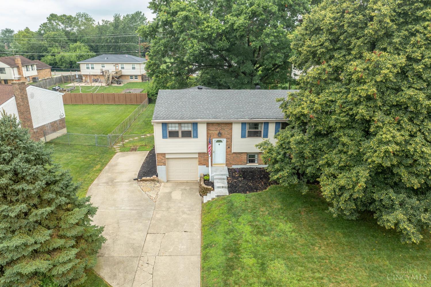 785 Lind Place