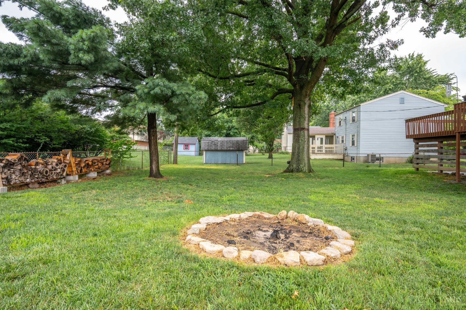 785 Lind Place