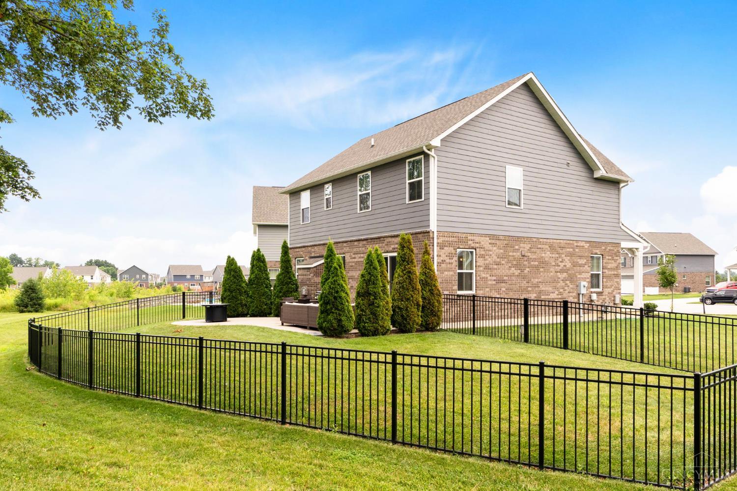 9475 Whispering Stream Court