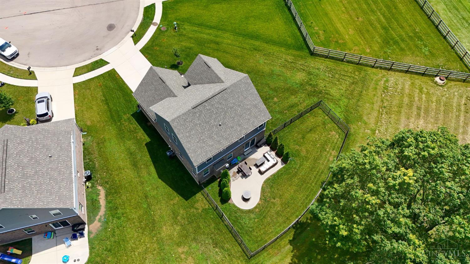 9475 Whispering Stream Court