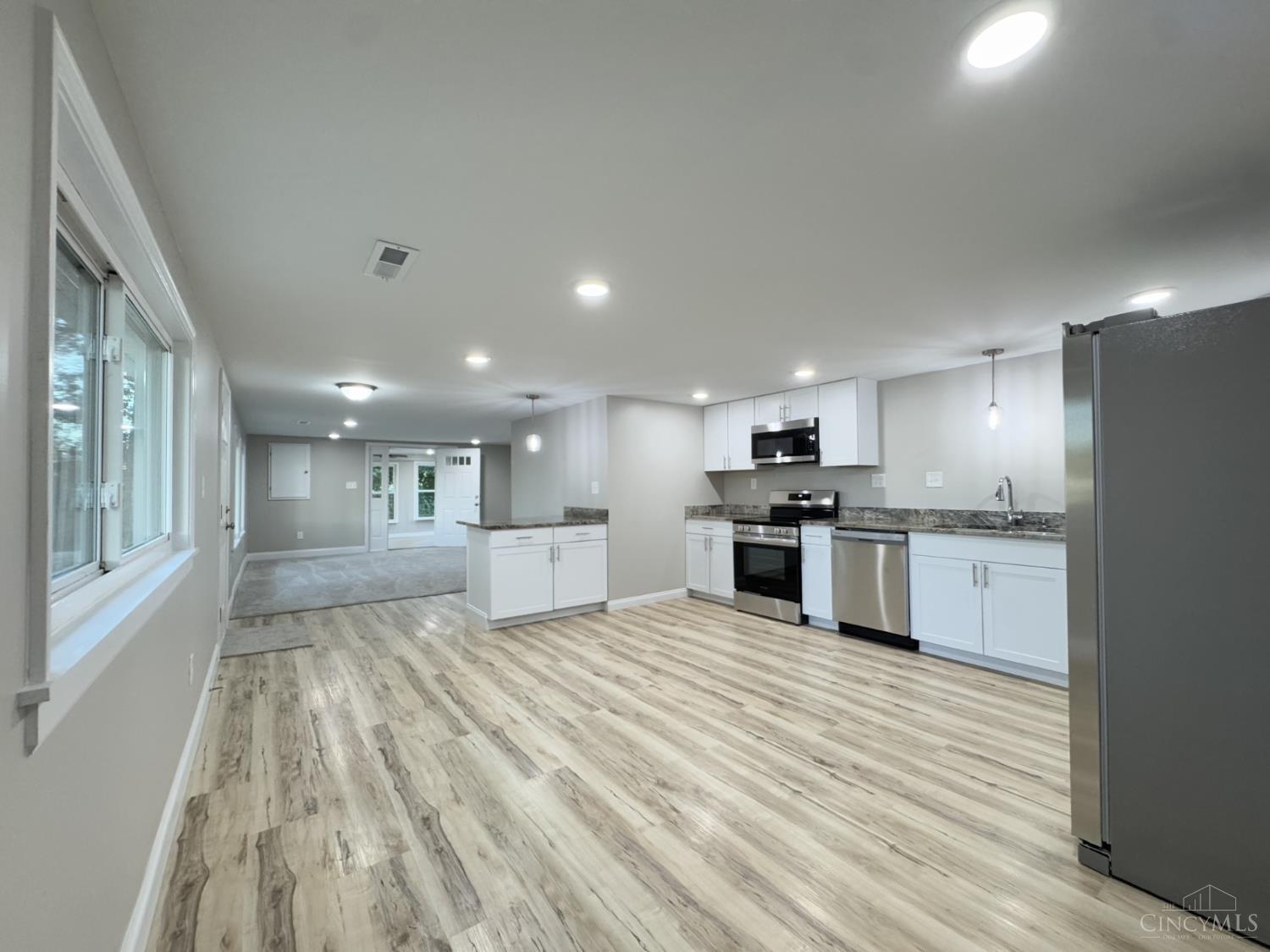 2363 Crane Schoolhouse Road