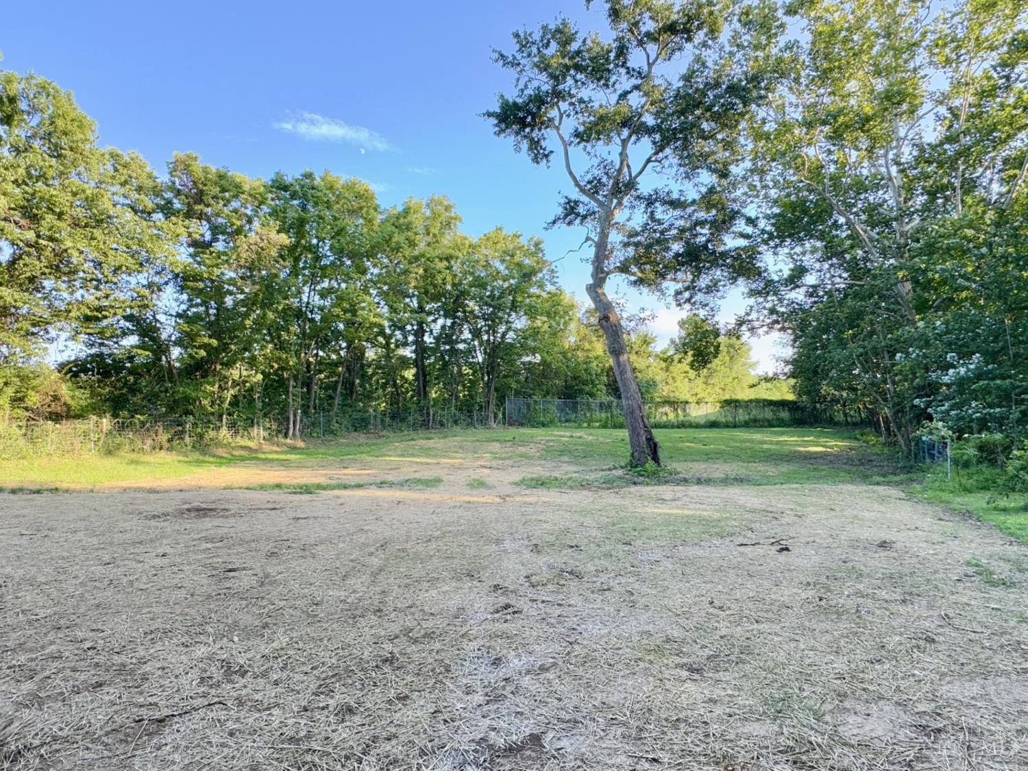 2363 Crane Schoolhouse Road