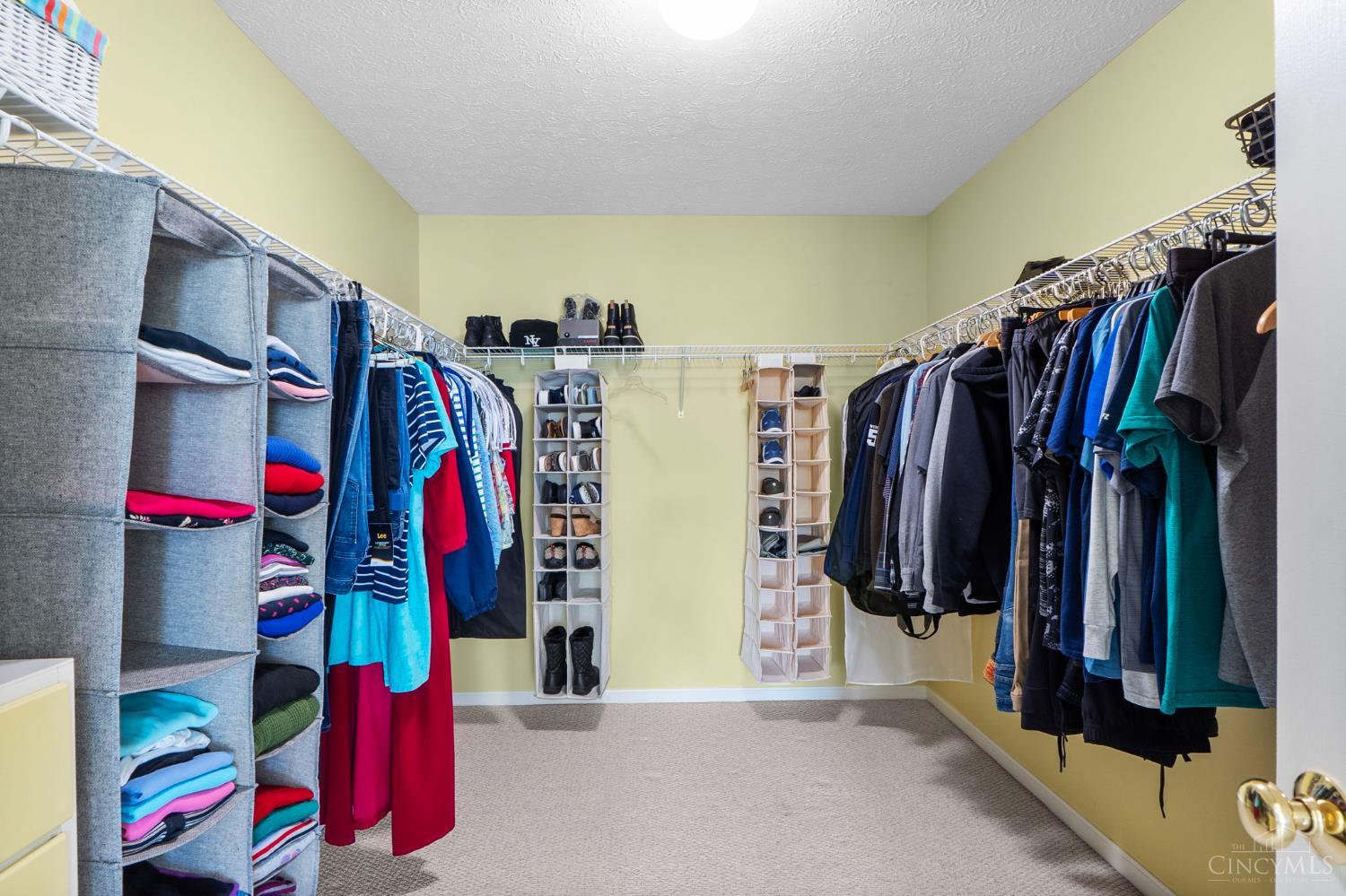 6975 Summer Field Drive