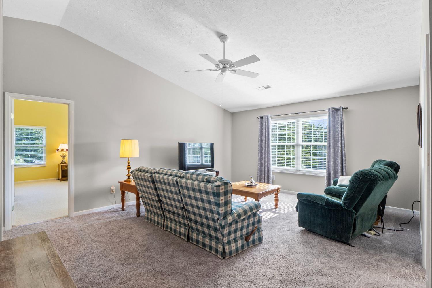 6975 Summer Field Drive