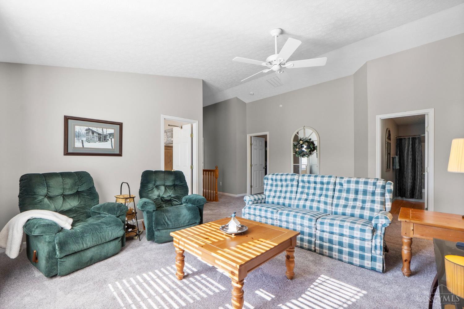 6975 Summer Field Drive