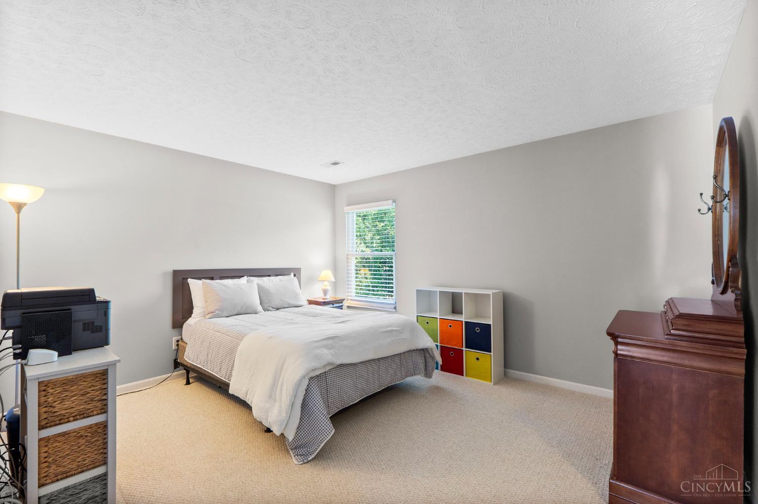 6975 Summer Field Drive