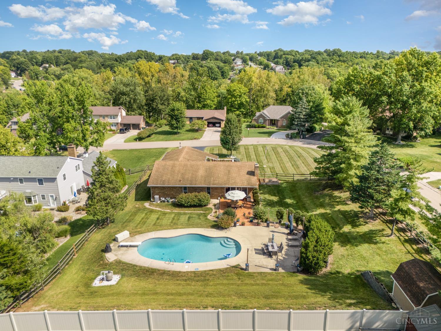 2933 Gilligan Avenue