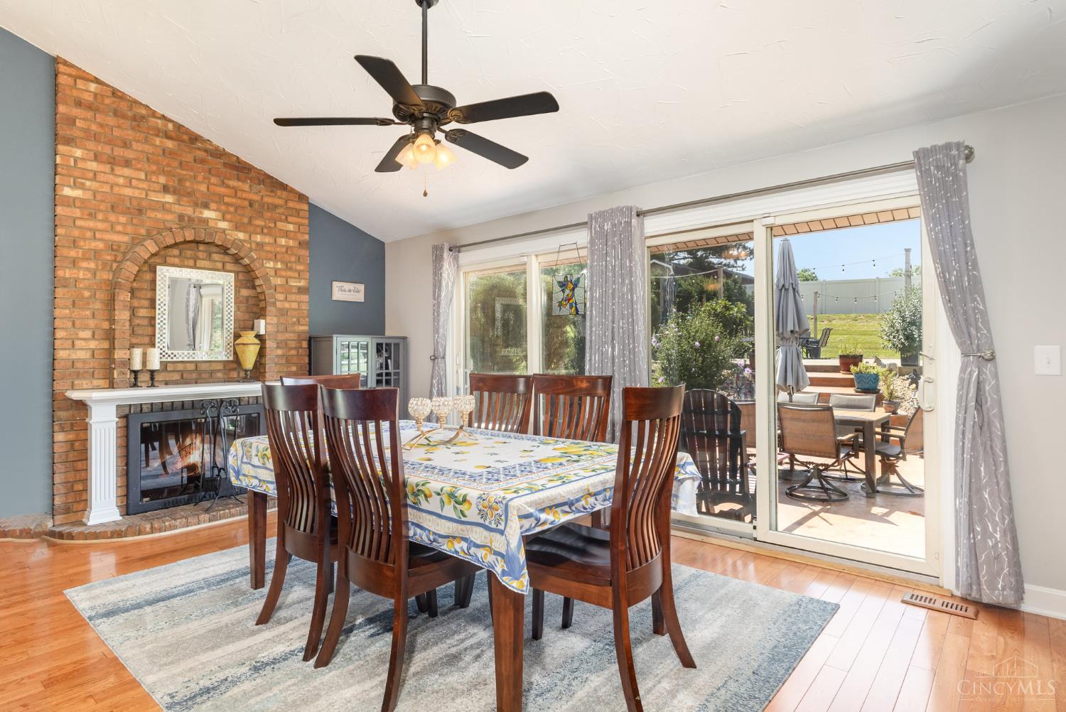 2933 Gilligan Avenue