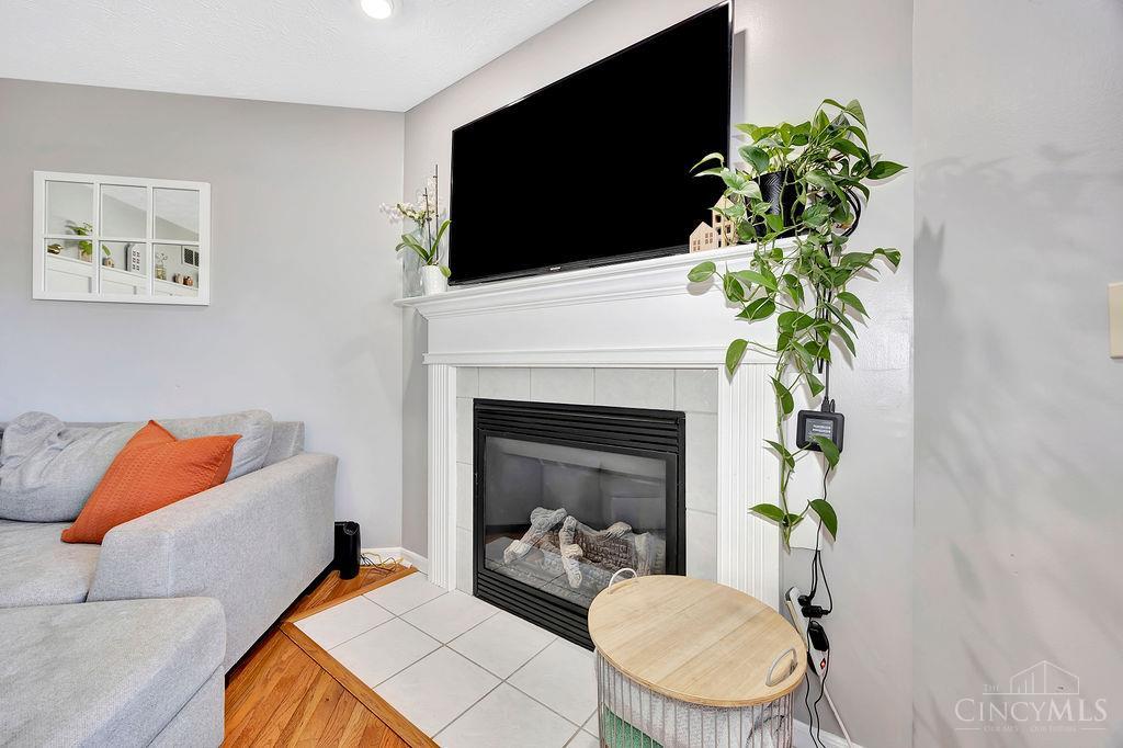 1449 Arrowhead Court