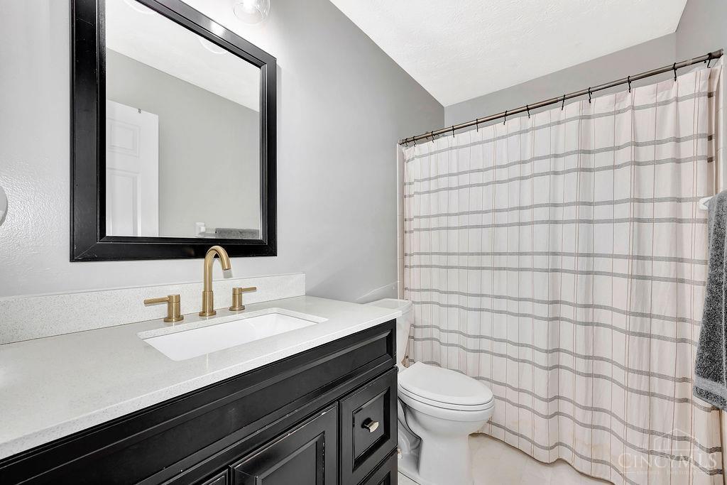 1449 Arrowhead Court