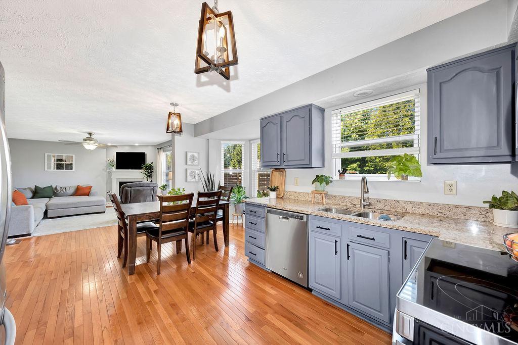 1449 Arrowhead Court