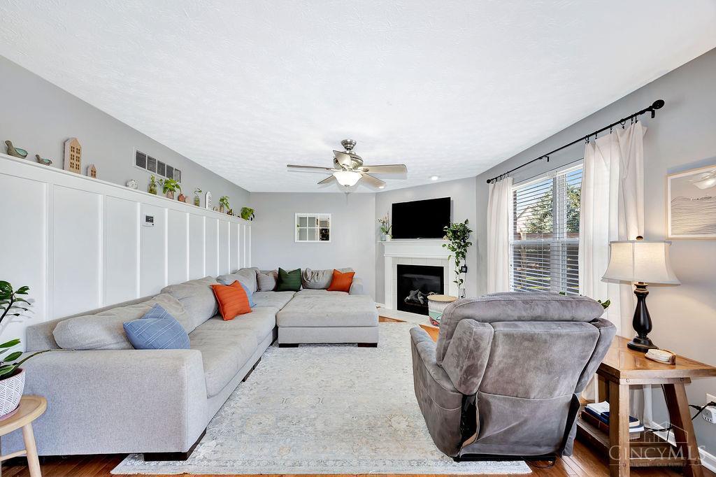 1449 Arrowhead Court