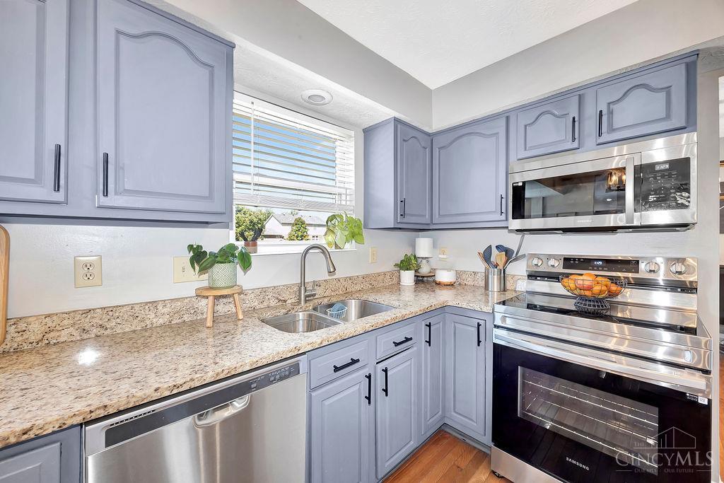 1449 Arrowhead Court