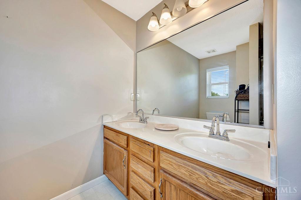 1449 Arrowhead Court