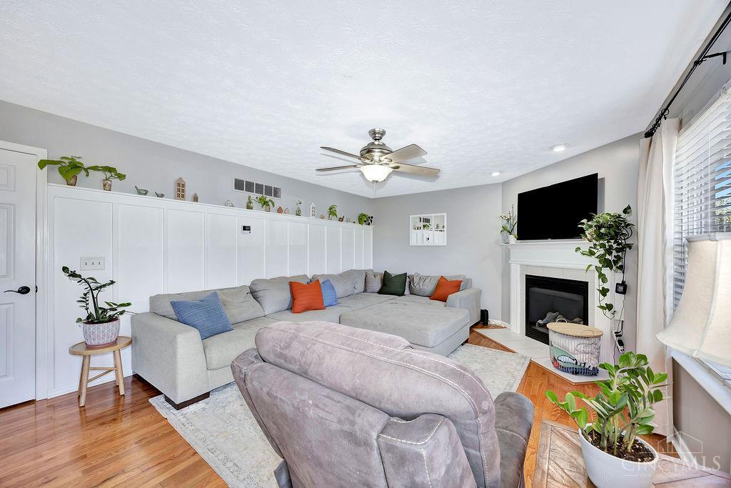 1449 Arrowhead Court