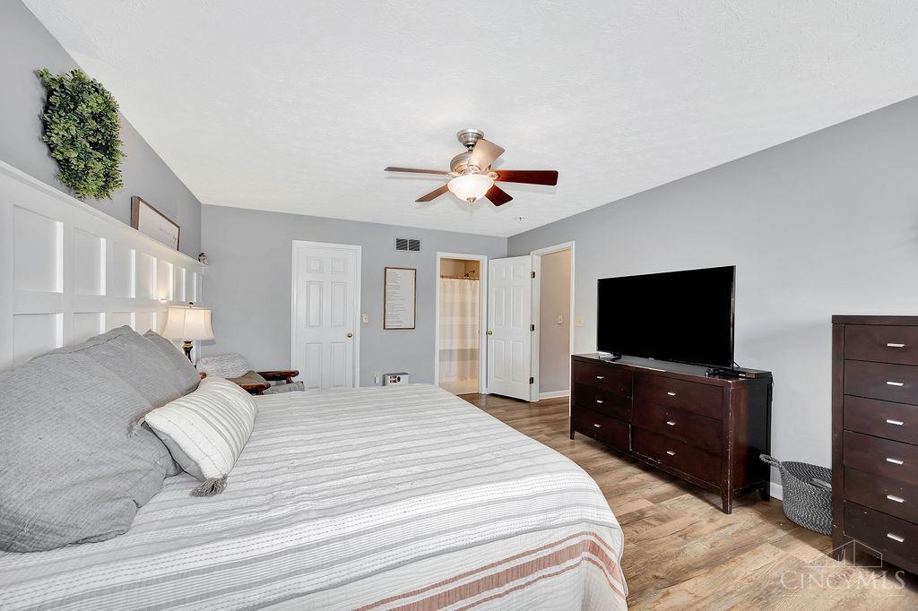 1449 Arrowhead Court