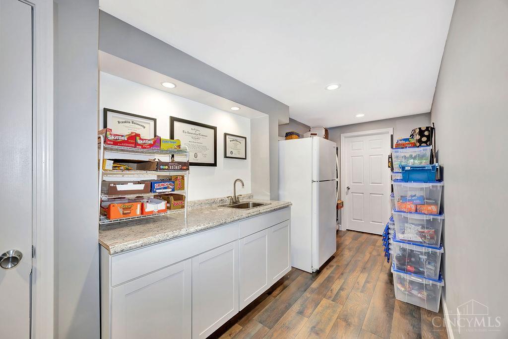 1449 Arrowhead Court