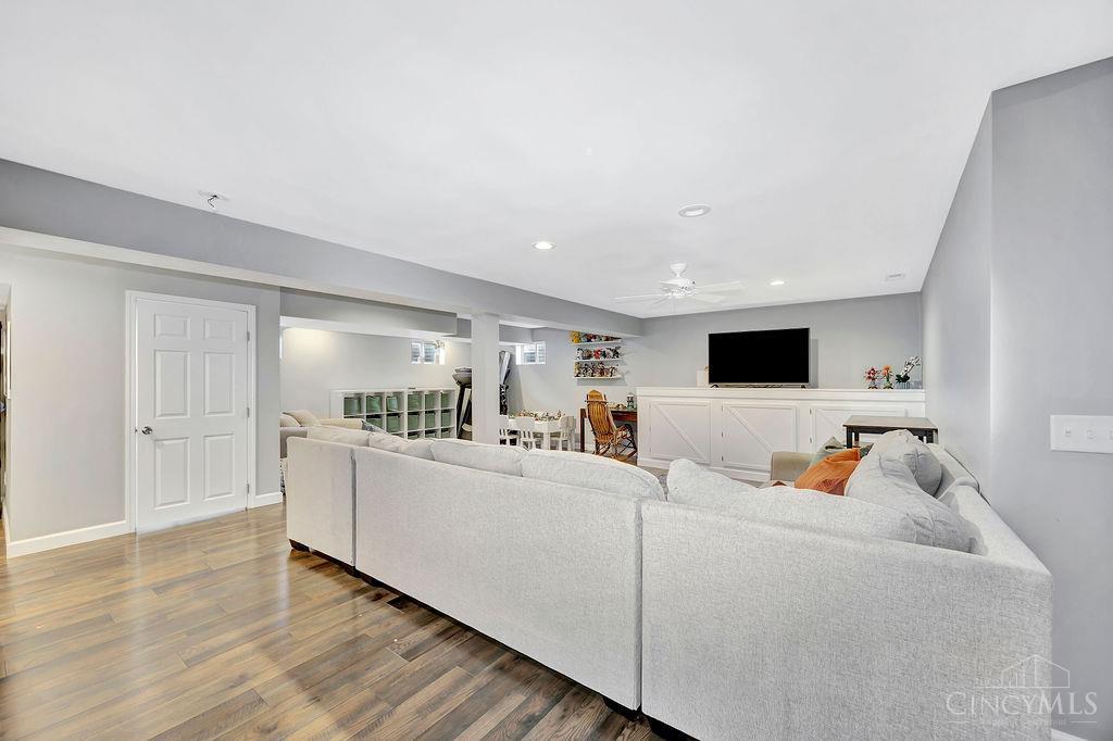 1449 Arrowhead Court