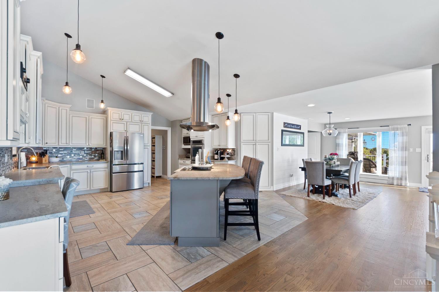 5241 Hamilton Mason Drive