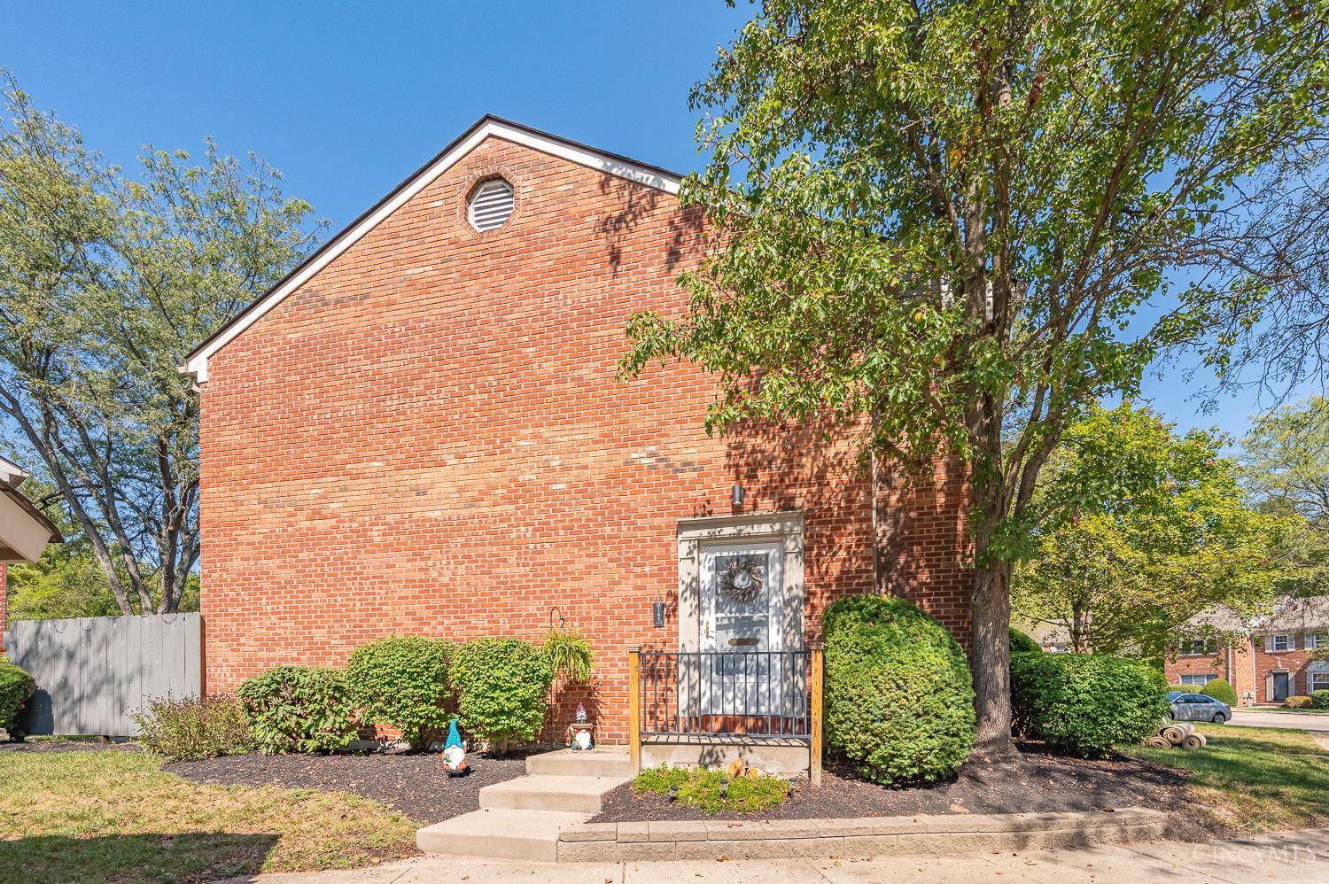 9141 Dominion Circle