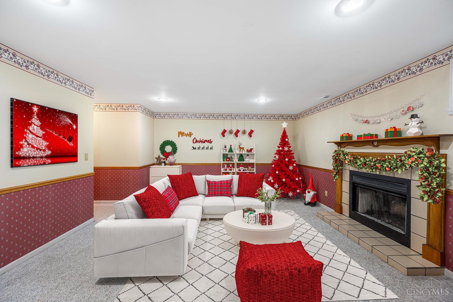 9141 Dominion Circle