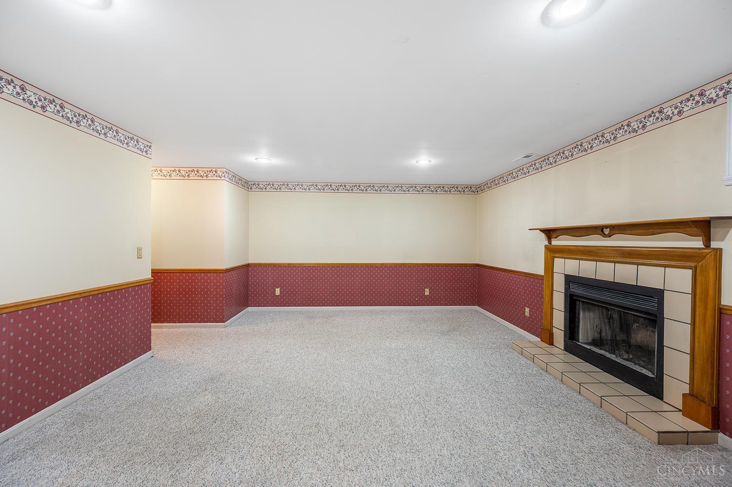 9141 Dominion Circle