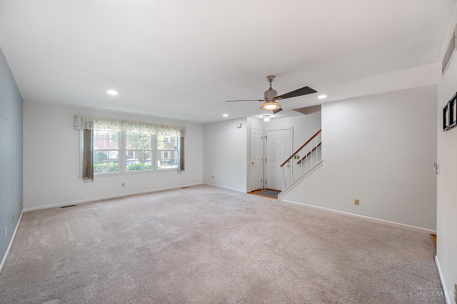 9141 Dominion Circle