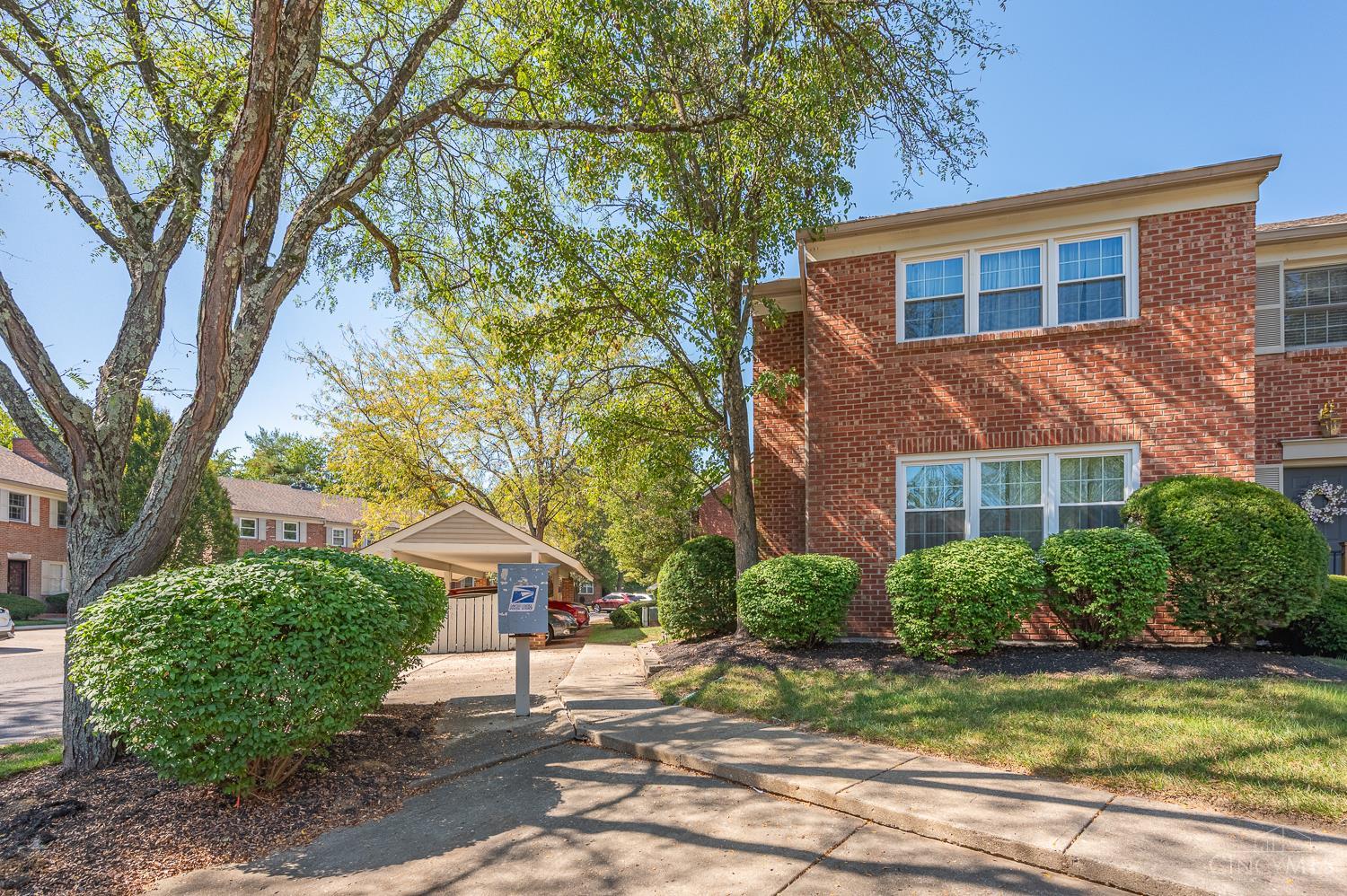 9141 Dominion Circle