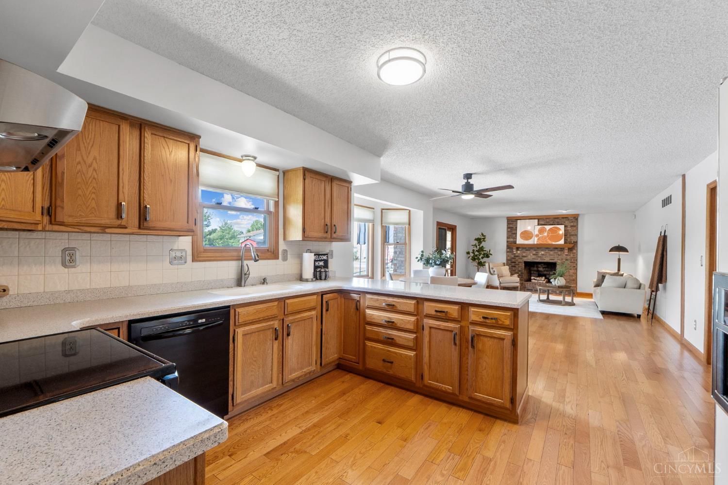 7397 Chateauguay Drive