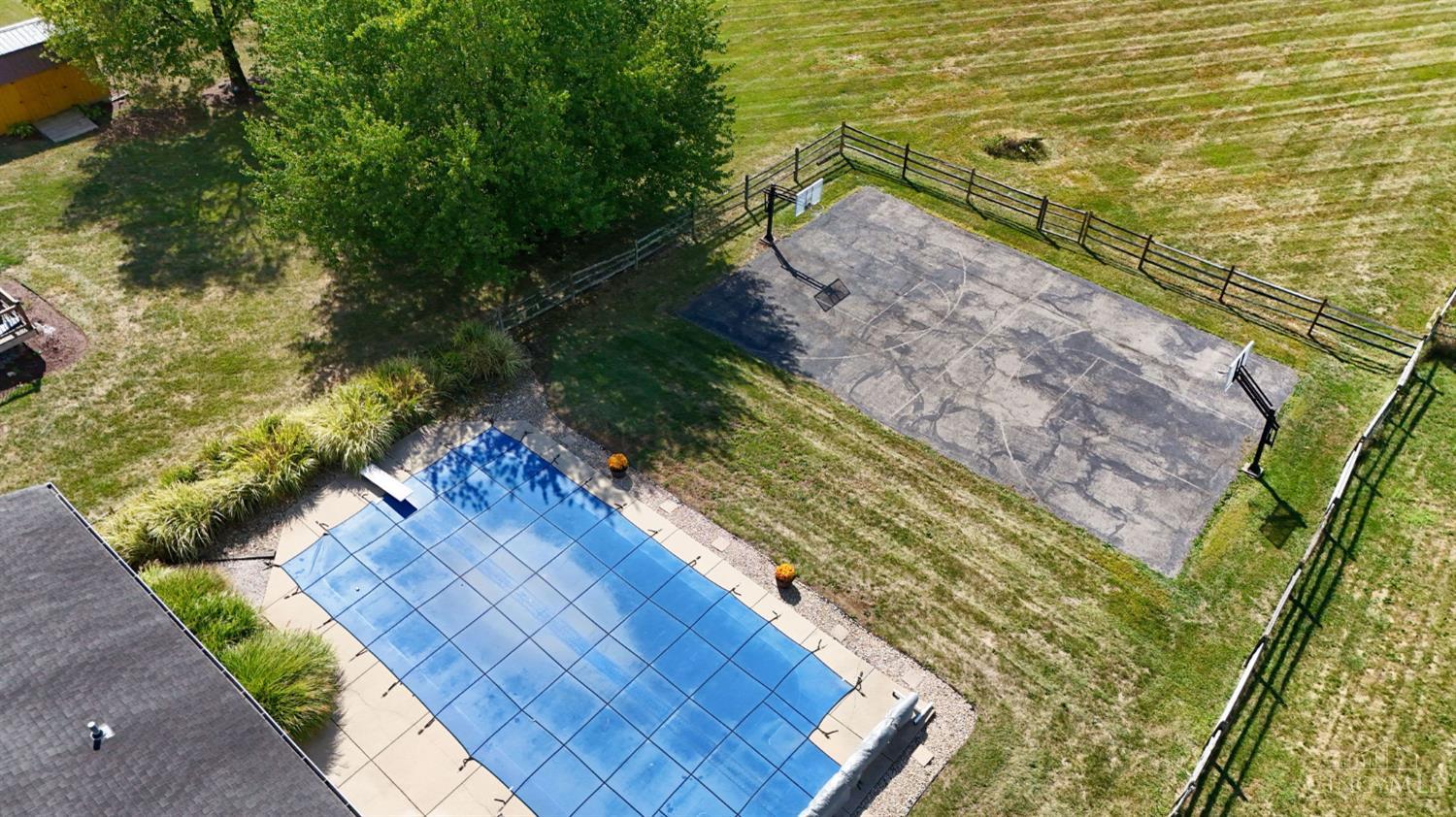 7397 Chateauguay Drive